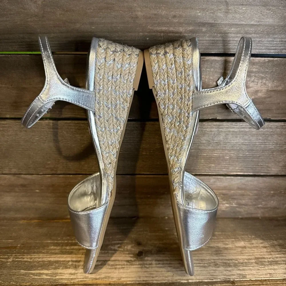 Steve Madden size 4y